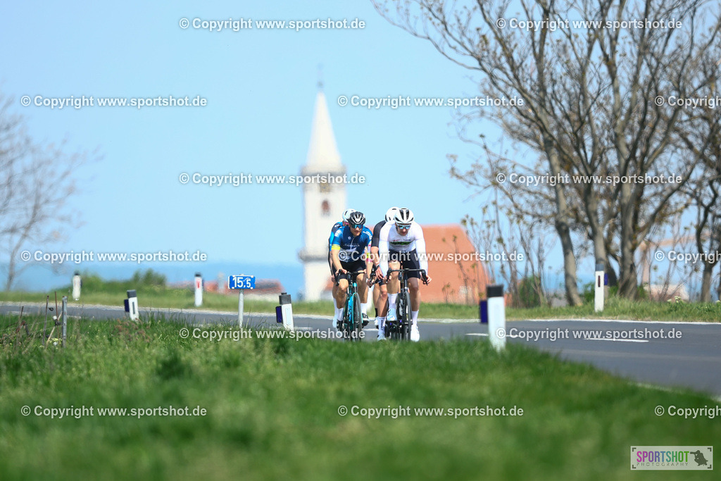 427_TRA55637 | Neusiedlersee Radmarathon 2026@sportshot_your_pictrs #yourpictures#roadtowm2029 #nrm #neusiedlerseeradmarathon #neusiedlersee #neusiedlerseetourismus #burgenland #mörbisch #nrm26 #burgenlandtourismus #voglundco #poweredbyburgenlandtourismus #radsport #rad #marathon #ucigranfondo #visitburgenland #ucigranfondoworldseries