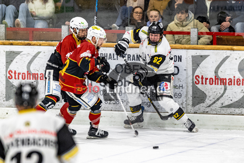 Bayernliga Eishockey Meisterrunde, TSV Peißenberg "Miners" gegen EA Schongau "Mammuts" am 3.3.23 in Peißenberg | Bayernliga Eishockey Meisterrunde, TSV Peißenberg "Miners" gegen EA Schongau "Mammuts" am 3.3.23 in Peißenberg