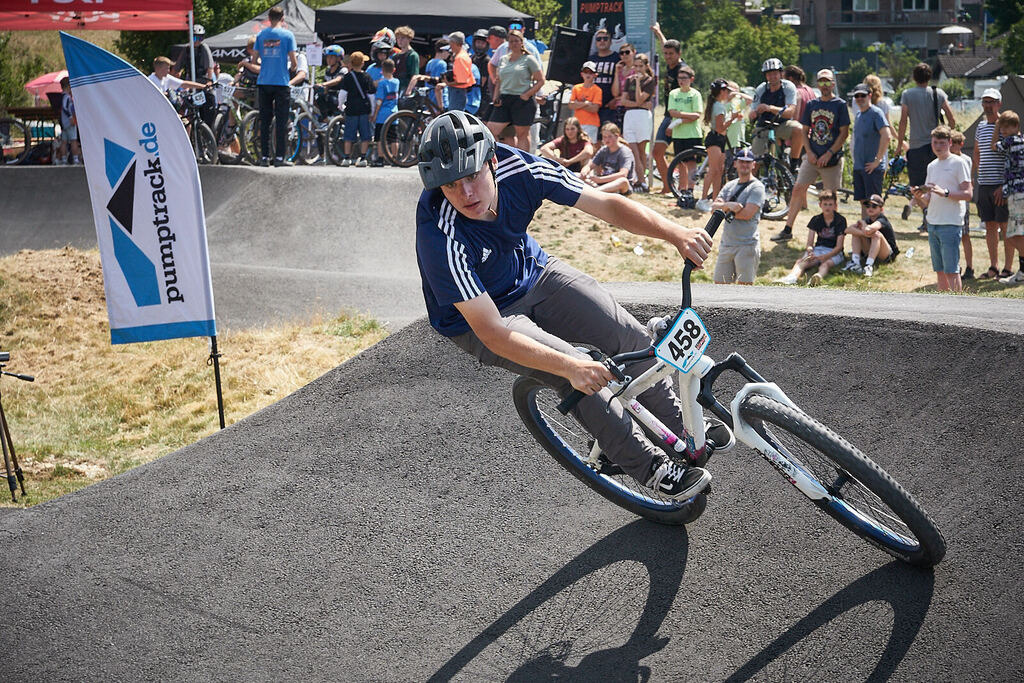 202506251-04 PM25 28@sebastiankopp | German Pumptrack Series - Realisiert mit Pictrs.com