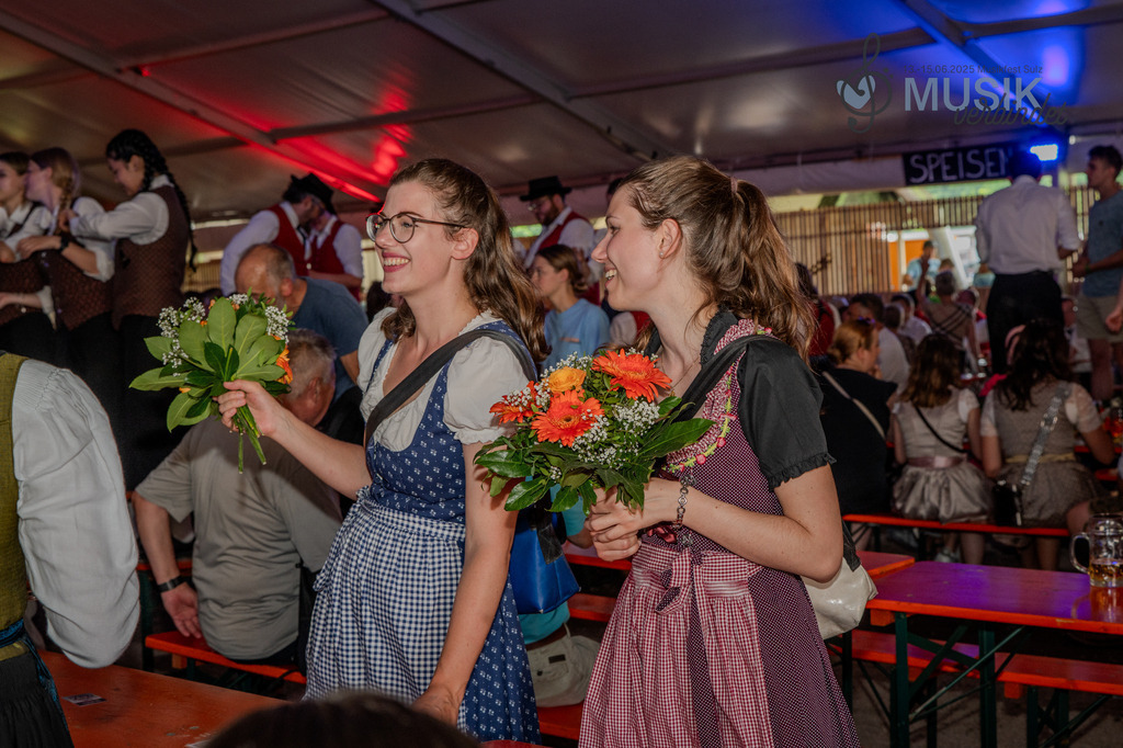 DSC_6262 | "Fussifoto.com – Ihr Ansprechpartner für hochwertige Fotografie! Entdecken Sie kreative Bilder und professionelle Dienstleistungen. Kontaktieren Sie uns für Ihre Projekte!"