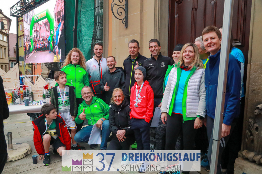 AOK JuniorCup 400m | 3Koenigslauf 2023 - Realisiert mit Pictrs.com