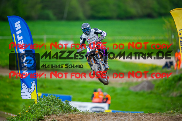 MaZZes_FotoMatrix_230506_9852 | S3