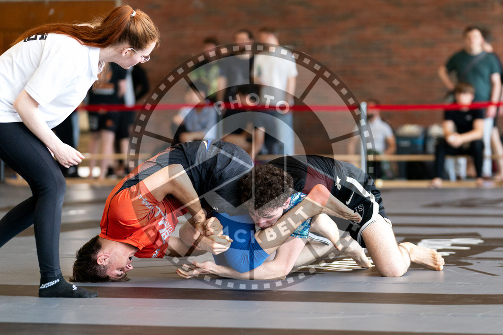 20250628PBB5536 | Athletes compete during the ILLCS X, International Luta Livre Championship Summer Edition on June 28, 2025 in Hannover, Germany. © Chiara Dazi / photoblackbelt