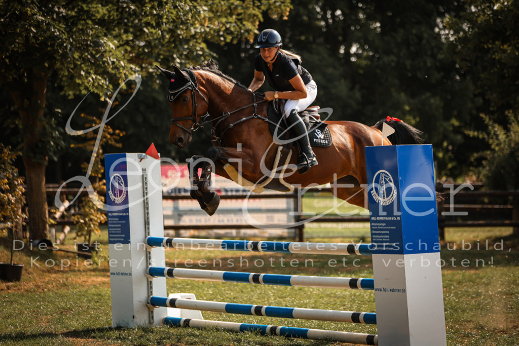 13.FrPfA00085 | Leoni Ertmer Photography - Realisiert mit Pictrs.com