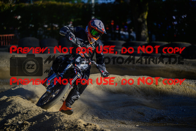 MaZZes_Fotomatrix_20241004_6021986_6044 | JUNIOR