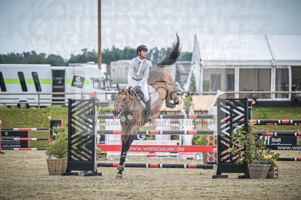 DOS_1614 | Entdecke hochwertige Reitturnierfotos von Foto Oger. Professionell, emotional und authentisch – jetzt Lieblingsmomente im Shop bestellen.Deutschlandweite Turnierfotografie. - Realisiert mit Pictrs.com