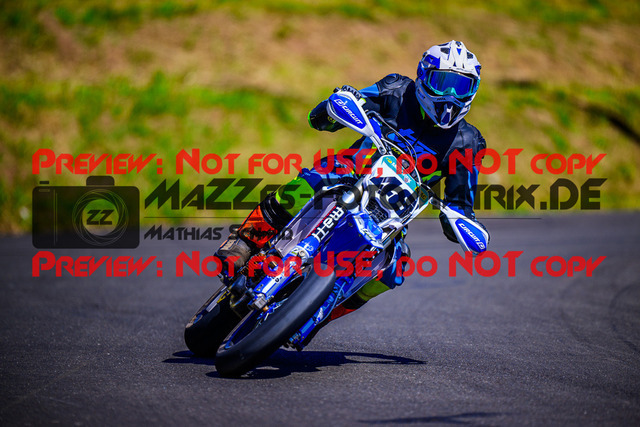 MaZZes_FotoMatrix_240816_6007705_8941 | UE40