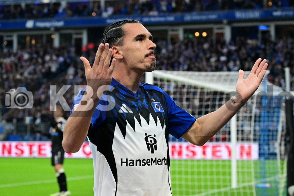 KBS Picture_HSV-Mainz05_007 | HSV Torjubel zum 2:0 Torschuetze ist Philippe Rayan (HSV) ,Sportplatz :  Volksparkstadion, - Realisiert mit Pictrs.com