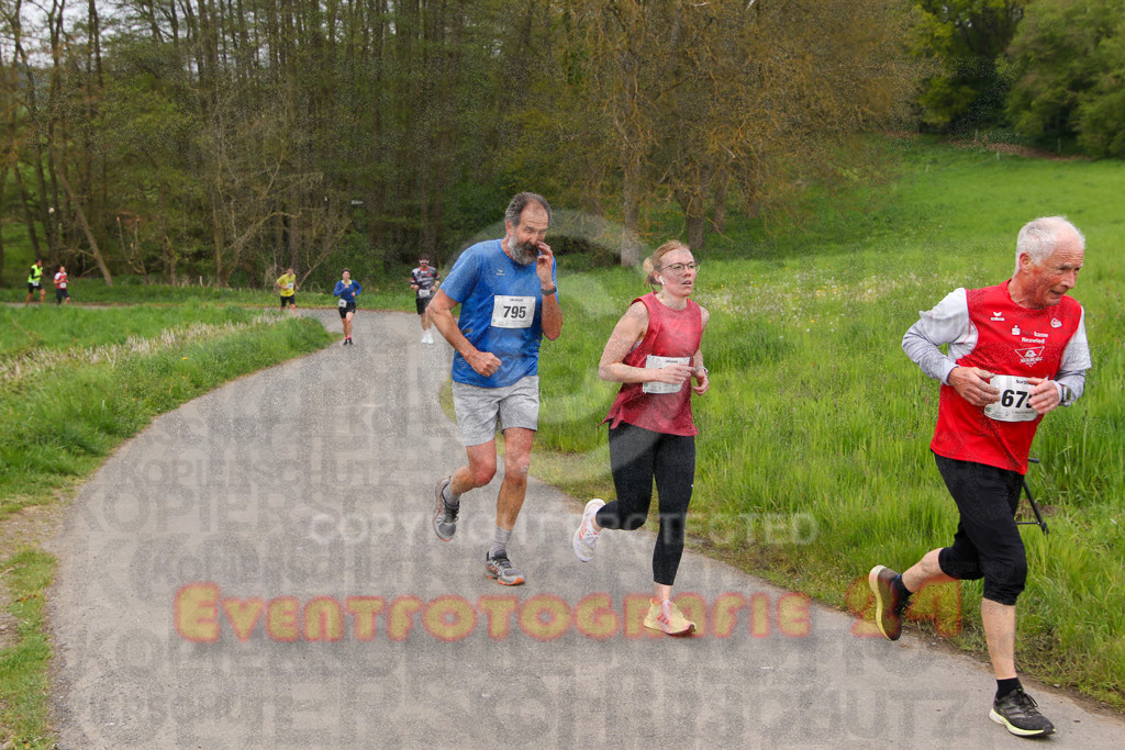 220501_1020_EV8_0587 | Sportfotografie im Rhein-Sieg Kreis, Köln, Bonn, NRW, Rheinland Pfalz, Hessen, etc. Unser Tätigkeitsfeld umfasst den Laufsport vom Volkslauf über den Marathon, Duathlon, Triathon bis zum Ultralauf wie Kölnpfad Ultra oder Schindertrail.