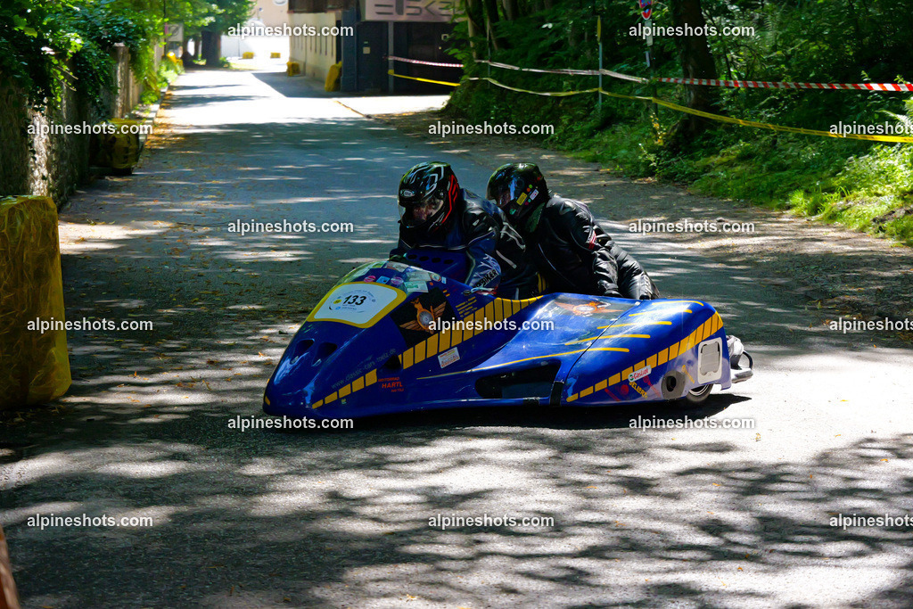 P1026566 | Erleben Sie atemberaubende, hochqualitative Fotos Ihrer Fahrt entlang der malerischen Alpenstraßen. Besuchen Sie alpineshots.com, um professionelle Aufnahmen Ihrer unvergesslichen Reise zu finden und zu kaufen - Realisiert mit Pictrs.com