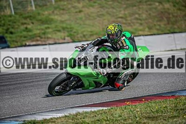 pube9257 | Professionelle Fotos von Sportveranstaltungen, aber auch Hochzeiten und anderen Events. - Realisiert mit Pictrs.com