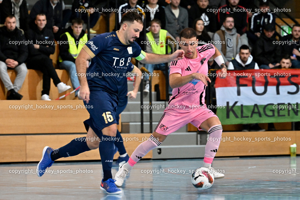 Carinthia Flamengo Futsal Club vs. Futsal Klagenfurt | #15 Vahid Muharemovic Futsal Klagenfurt, #21 Robert Dimitrov Carinthia Flamengo, Carinthia Flamengo Futsal Club vs. Futsal Klagenfurt, Carinthia Flamengo Futsal Club vs. Futsal Klagenfurt am 01.12.2024 in Klagenfurt (Ballspielhalle Viktring), Austria, (Photo by Bernd Stefan)