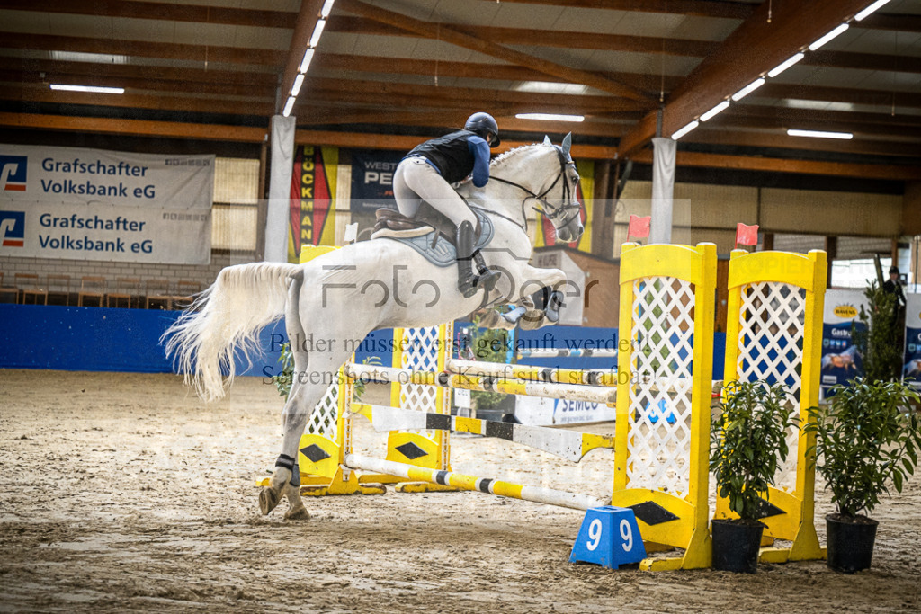 DOS_1680 | Entdecke hochwertige Reitturnierfotos von Foto Oger. Professionell, emotional und authentisch – jetzt Lieblingsmomente im Shop bestellen.Deutschlandweite Turnierfotografie. - Realisiert mit Pictrs.com