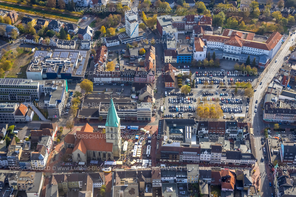 Hamm221017533 | Luftbild, Evang. Pauluskirche in der City, Wochenmarkt auf dem Marktplatz an der Kirche, Hamm, Ruhrgebiet, Nordrhein-Westfalen, Deutschland