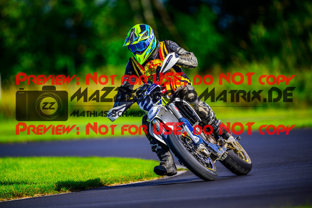 MaZZes_FotoMatrix_240713_6007705_2579 | UE40