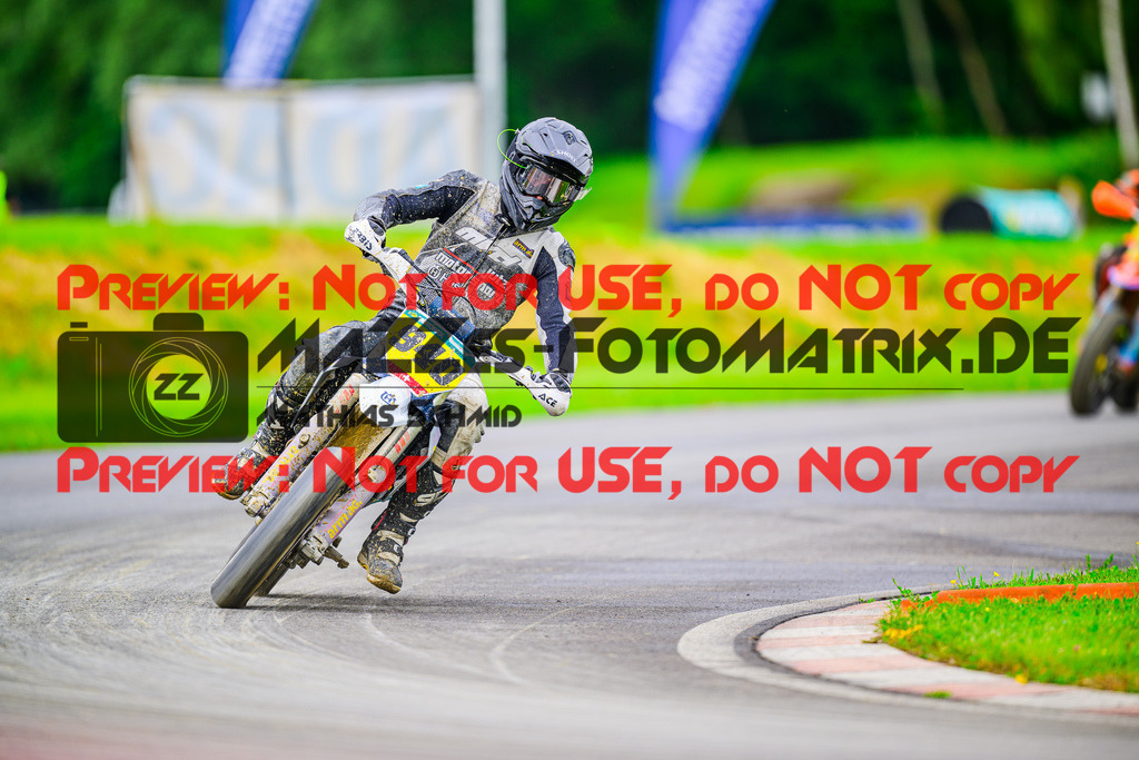 MaZZes_FotoMatrix_240609_6007705_3412 | SWISS S1