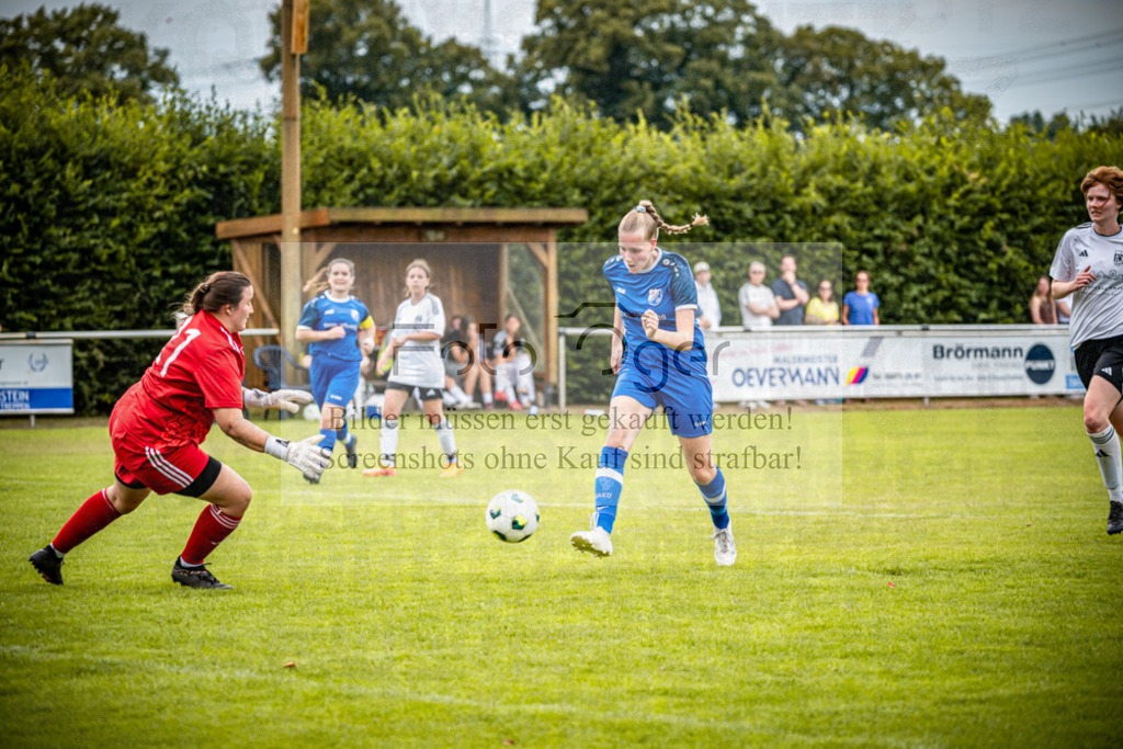 SG Bohmte/Ostercappeln/Schwagstorf - SV Harderberg - Frauen Bezirkpokal | Frauen Bezirkpokal · 1. Damen - 1. Damen · Sportplatz - Realisiert mit Pictrs.com