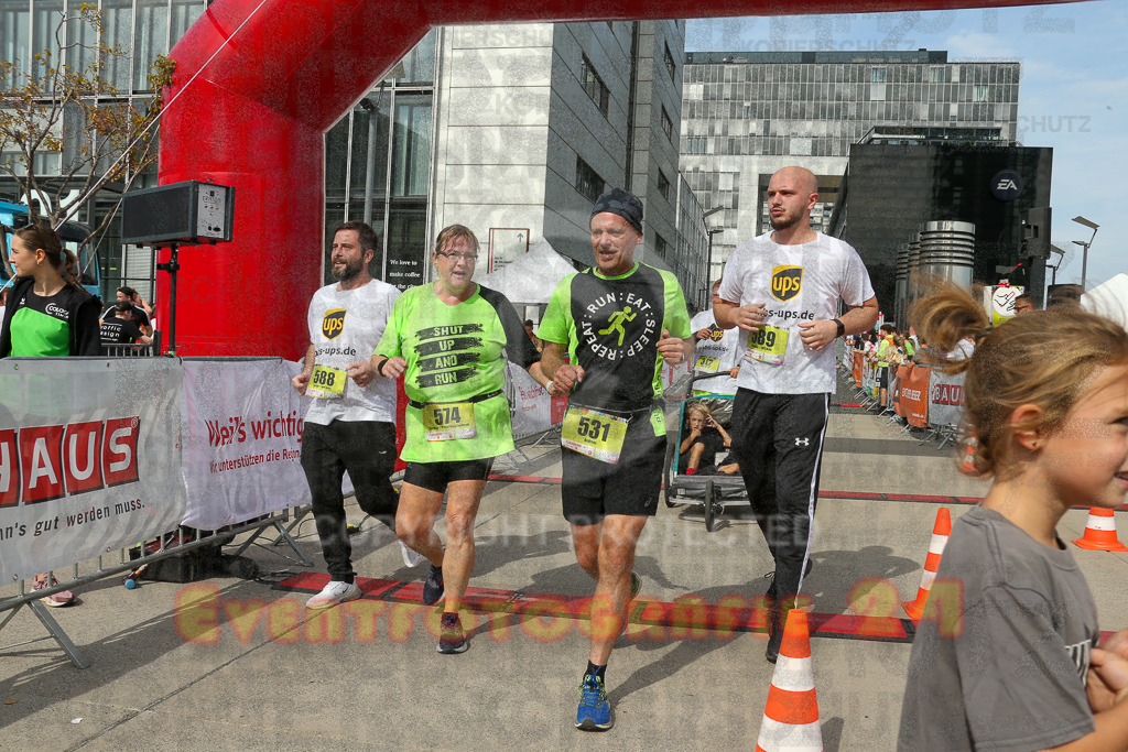 250920_1333_EX1_5450 | Sportfotografie im Rhein-Sieg Kreis, Köln, Bonn, NRW, Rheinland Pfalz, Hessen, etc. Unser Tätigkeitsfeld umfasst den Laufsport vom Volkslauf über den Marathon, Duathlon, Triathon bis zum Ultralauf wie Kölnpfad Ultra oder Schindertrail.