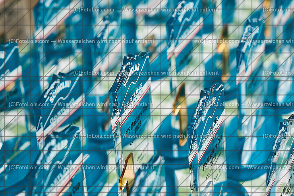 ALP1368_FMC-GS_Siegerehrung_Ehrenpreise | (C)FotoLois.com, Alois Spandl, FIS Masters Cup Ski Alpin 2023 Hochkar, GiantSlalom-Kategorie A-B-C, Fr 24. März 2023.