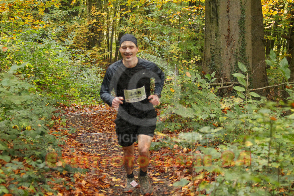 251026_1159_EV4_4473 | Sportfotografie im Rhein-Sieg Kreis, Köln, Bonn, NRW, Rheinland Pfalz, Hessen, etc. Unser Tätigkeitsfeld umfasst den Laufsport vom Volkslauf über den Marathon, Duathlon, Triathon bis zum Ultralauf wie Kölnpfad Ultra oder Schindertrail.