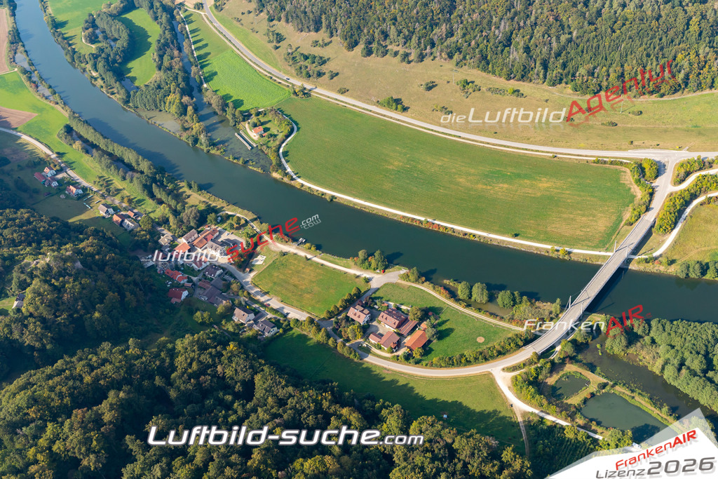 Aktuelles Luftbild von untereggersberg  - Die Luftaufnahme wurde 2020 mittels UL-Flugzeug erstellt ( keine Drohne ) - hochauflösende Kamera-Systeme von  Canon -Beste Qualität - Für grossformatige Ausdrucke geeignet. Die Geschenkidee !