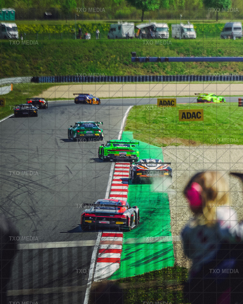 TXM06719 | Exklusive Motorsport-Fotografie aus Leipzig von TXO Media – für Rennfahrer, Teams & Sponsoren. Sausemuth liefert starke Bilder, die Emotion zeigen. Jetzt buchen & glänzen! - Realisiert mit Pictrs.com