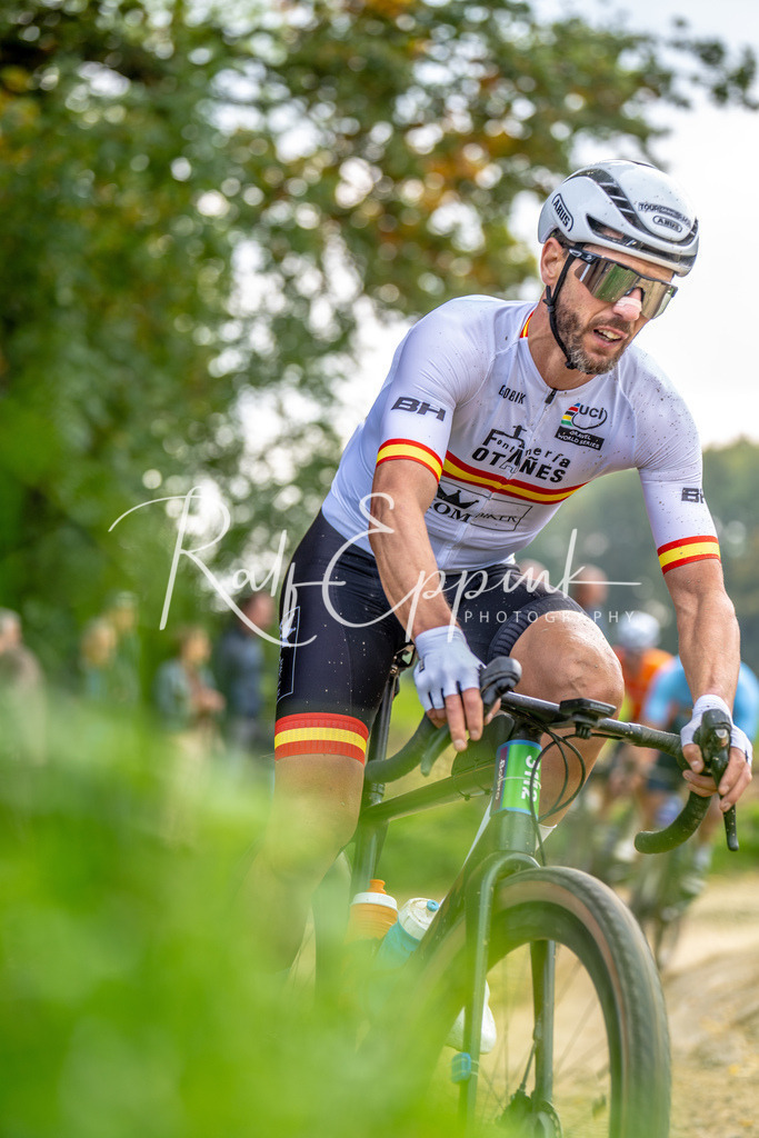 Ralf Eppink Photography 20251012_DSC03609 | Sportfotografie, Eventfotografie, Porträtfotografie, Radsport Fotograf, Triathlon Fotograf, Düsseldorf Fotograf, Köln Fotograf, Actionfotografie, Teamfotografie, Peoplefotografie, Business Portraits, Veranstaltungsfotografie, Reportagefotografie - Realisiert mit Pictrs.com