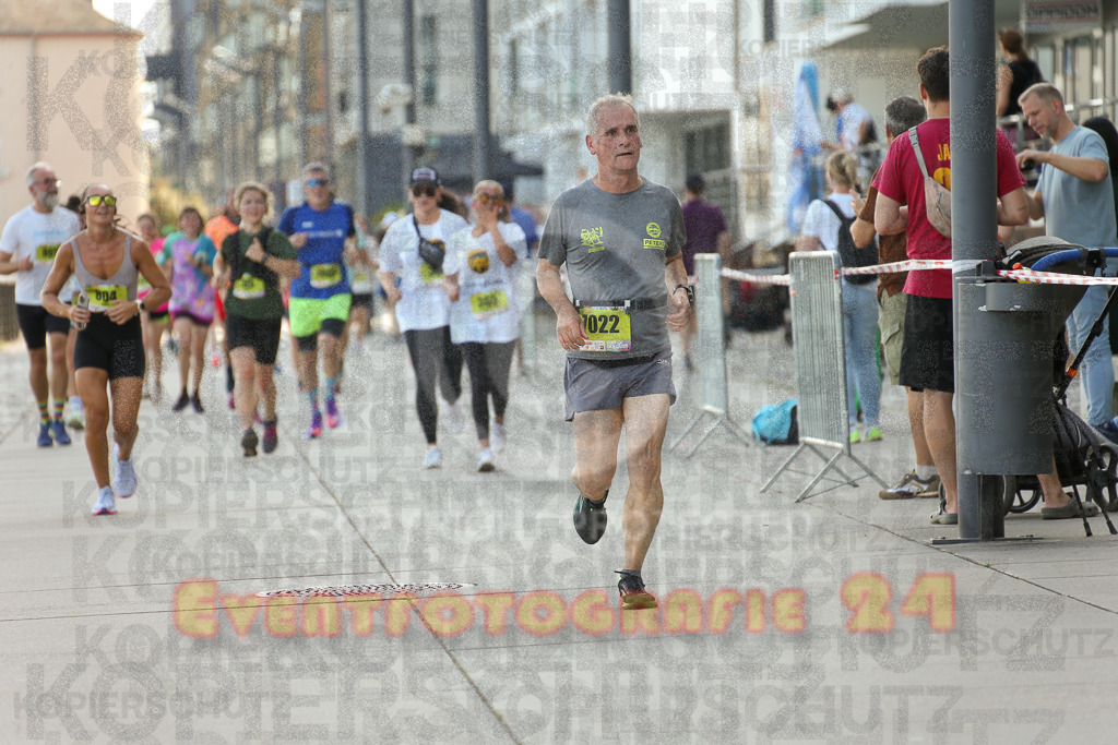 250920_1448_EX1_7626 | Sportfotografie im Rhein-Sieg Kreis, Köln, Bonn, NRW, Rheinland Pfalz, Hessen, etc. Unser Tätigkeitsfeld umfasst den Laufsport vom Volkslauf über den Marathon, Duathlon, Triathon bis zum Ultralauf wie Kölnpfad Ultra oder Schindertrail.