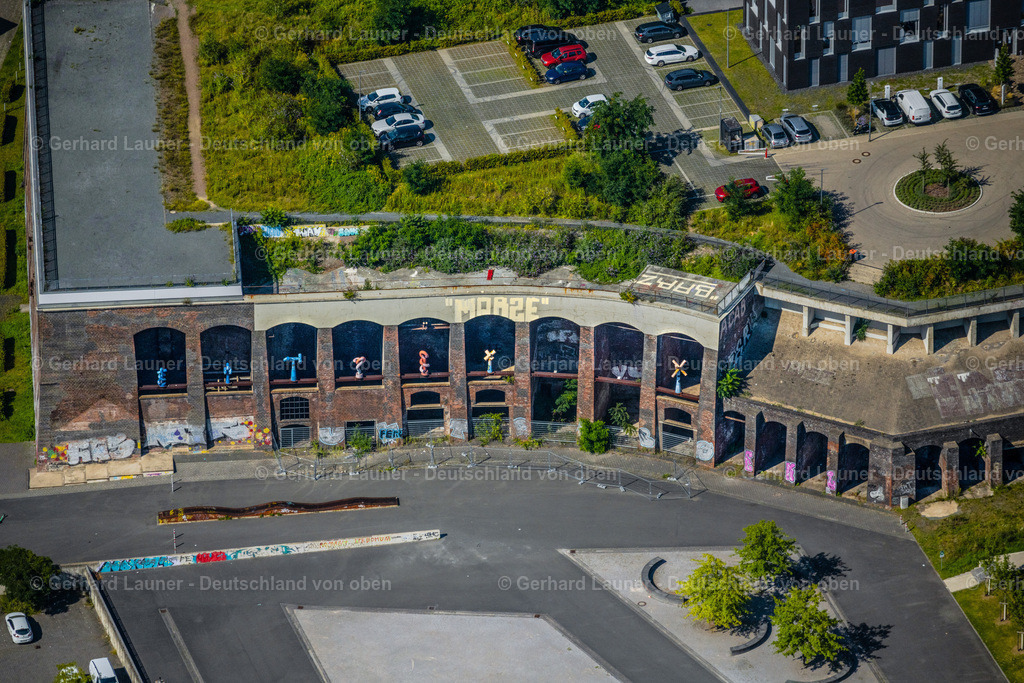 4050480 | Kunstobjekte im Colloseum an der Jahrhunderthalle, Bochum