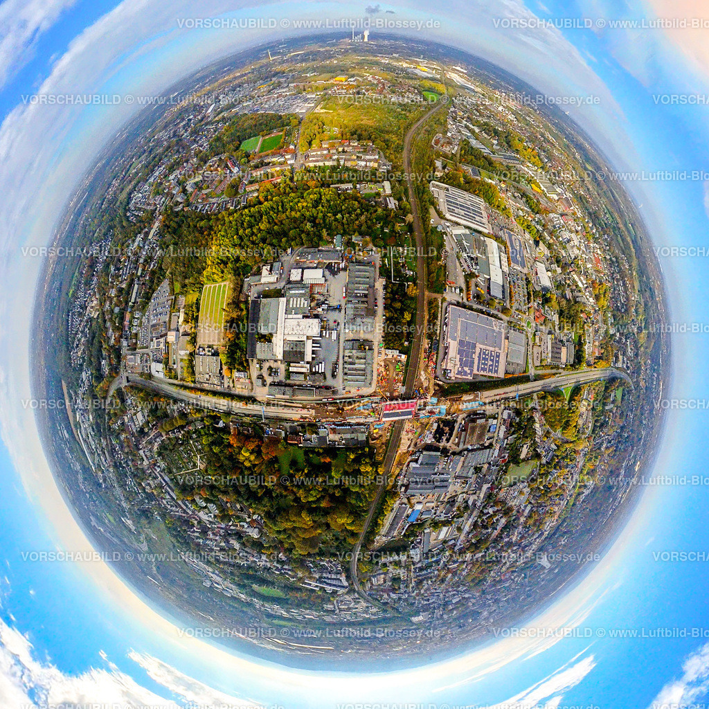 Bochum241090416A40SperrungFreudenbergstrasse | Luftbild, Vollsperrung der Autobahn A40 am Ersatzneubau und Brückenbau Schlachthofbrücke über die Bahnschienen am Schlachthof, Freudenbergstraße, Erdkugel, Fisheye Aufnahme, Fischaugen Aufnahme, 360 Grad Aufnahme, tiny world, little planet, fisheye Bild, Hamme, Bochum, Ruhrgebiet, Nordrhein-Westfalen, Deutschland