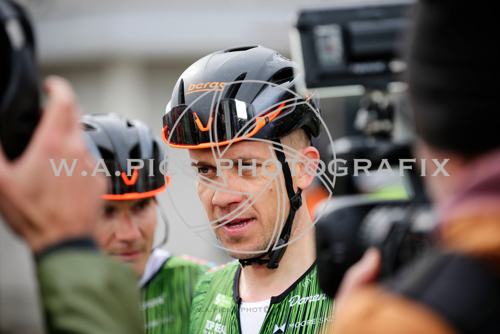 ..... | AUSTRIA, Leonding, 30.03.25, Leonding Saisoneröffnungsrennen CYCLING LEAGUE AUSTRIA, Image Shows: , Foto: Wapics/WILLDONER A.