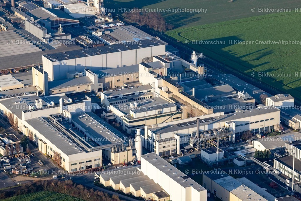 Luftbilder Grevenbroich-7790 | Luftbildfotografie Luftbild Werksgelände des Metallproduzenten " Speira GmbH " in Grevenbroich im Bundesland Nordrhein-Westfalen, Deutschland - Realisiert mit Pictrs.com