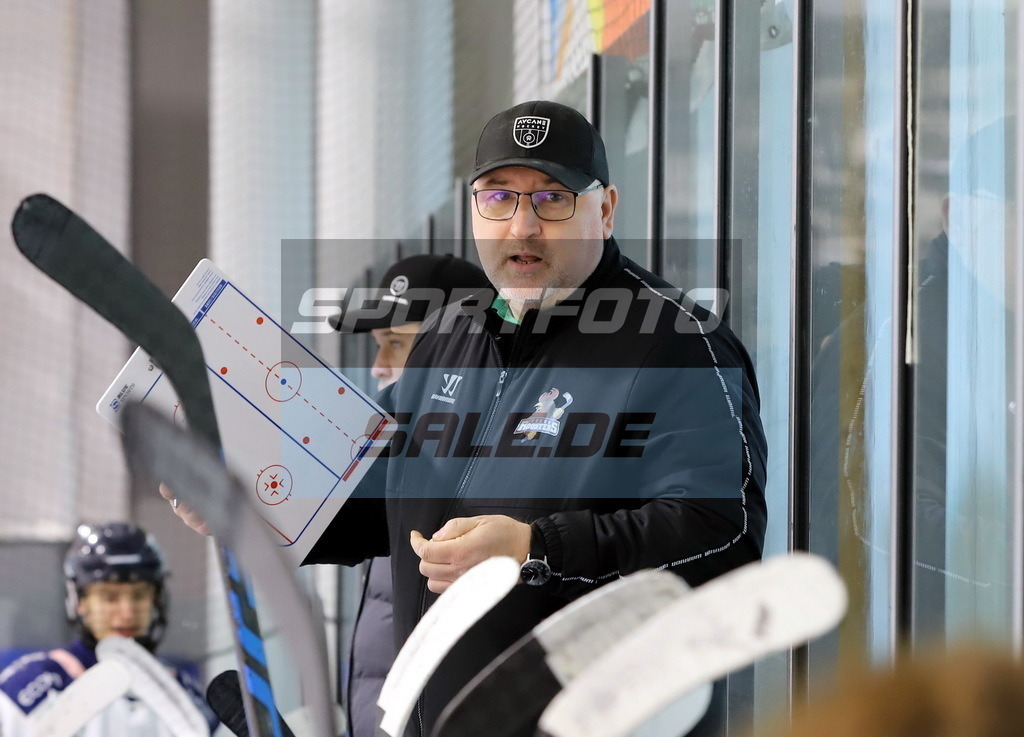 Frank Fischöder - HC IYR | Frank Fischöder - HC IYR - Realisiert mit Pictrs.com