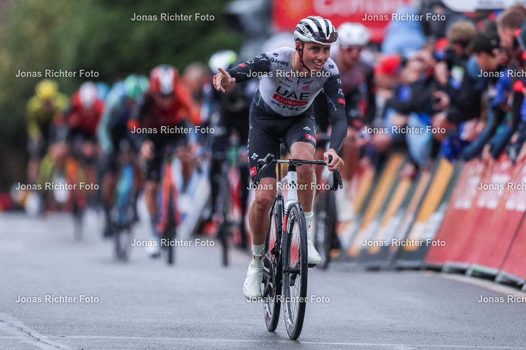 La Fleche Wallonne 2025 | Radsport UCI World Tour Men Elite La Fleche Wallonne am 23.04.2025 in HuyJan Christen ( UAE Team Emirates - XRG )Foto: Revierfoto - Realisiert mit Pictrs.com