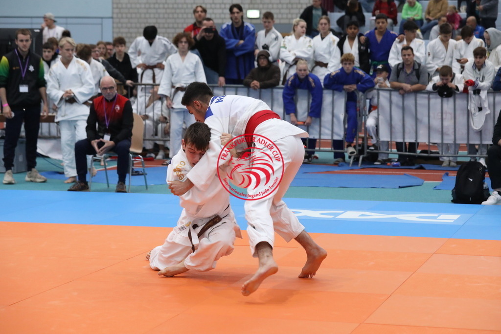 1J7A2698 | Fotos vom Adler Cup - Pictures from Adler Cup

Hier findet Ihr alle Eindrücke und großen Momente der Adler Cup Wochenenden. Here you will find all impressions and great moments of the Adler Cup weekends. - Realisiert mit Pictrs.com