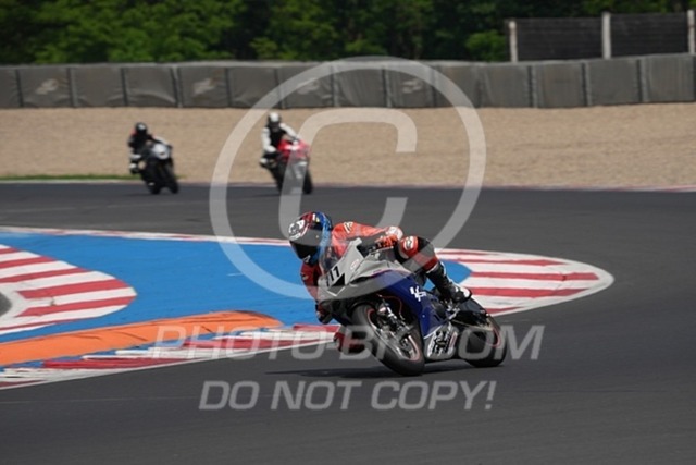 2024_05_25_PBK_25105 | Sportfotografie; SlowMotion; Video; Rennstrecke; Hafeneger; Speer; Racing; RSE; BMW; CBO; Trackday; Motorsportarena; Hockenheimring; Brno; Most; Barcelona; Valencia