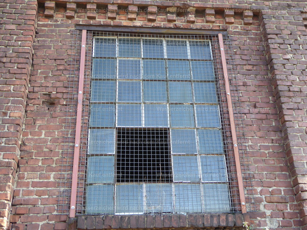 P1000827 | Entdecken Sie die faszinierende Welt von Norbert Michels: Surreale Kunstwerke, hochwertige Fotos, Leinwandbilder & Fotoprodukte wie Tassen mit bild7 - Realisiert mit Pictrs.com