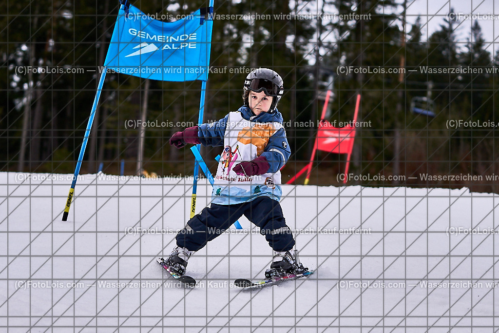 ALP5587_Schischule Haginger_Semesterkurs_Skigruppe EVA | (C)FotoLois.com, Alois Spandl. Schischule Haginger, Semesterkurs-Abschlusstag mit Rennlaufbewerb, Fr 9. Februar 2024.