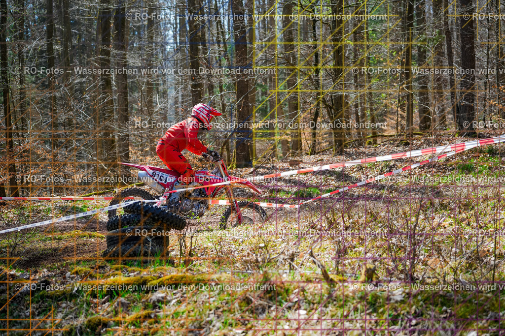 2 Lauf Mernes-1710 | Sportfotografie von RO-Fotos: Motorsport, Motocross, Enduro, Laufveranstaltungen und Triathlon. Professionelle Fotos von Sportlern und Events. - Realisiert mit Pictrs.com