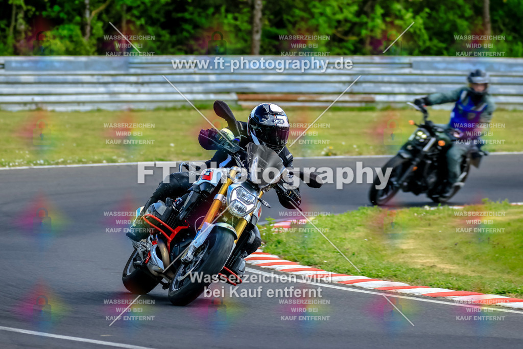 _OTO2501 | Hier findet Ihr Bilder von Touristenfahrten auf der Nürburgring Nordschleife oder von anderen Veranstaltungen die ich besucht habe. Viel Spass beim Durch Schauen 
