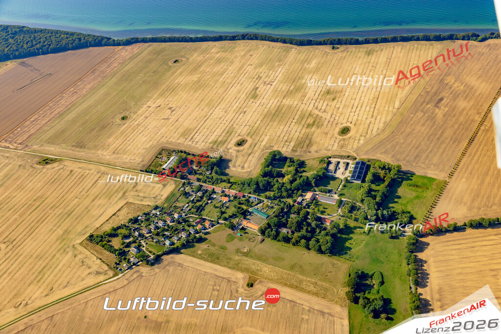 Schwarbe Altenkirchen Bild- Das Luftbild wurde 2025 vom UL-Flugzeug heraus erstellt ( keine Drohne bzw. Drohnenaufnahme ) - Hochauflösende Luftaufnahme -Nicht vergleichbar mit Google Maps oder Satelittenbilder- Die Geschenkidee !Mit Lizenz und Bildrechte bestellbar - CC