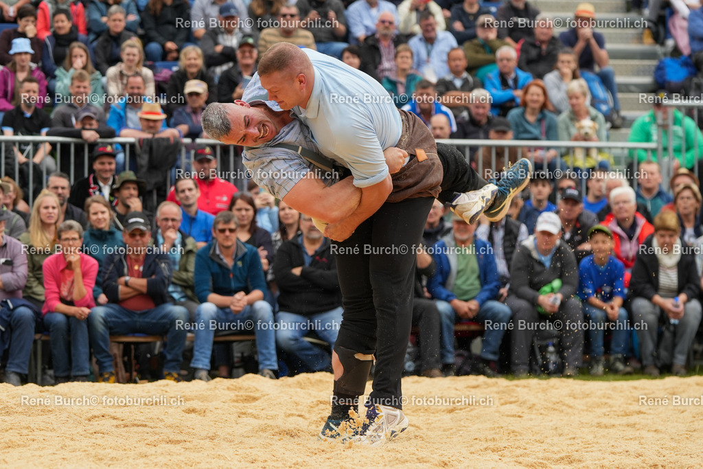 Giger Samuel-Reichmuth Pirmin | René Burch leidenschaftlicher Fotograf aus Kerns in Obwalden.  Hier finden sie Sport, Landschaft und Natur Fotografie.
 - Realisiert mit Pictrs.com