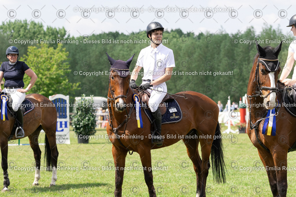 CL5A3682 | Emilia Reinking Fotografie - Realisiert mit Pictrs.com