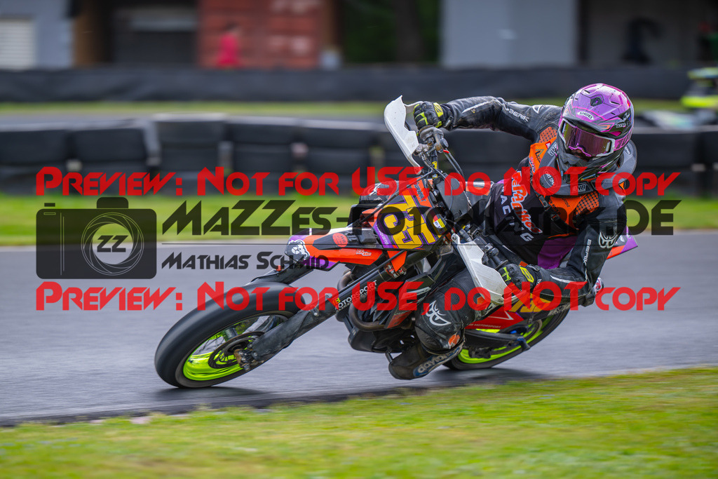 MaZZes-Fotomatrix-20260508-56407 | G4