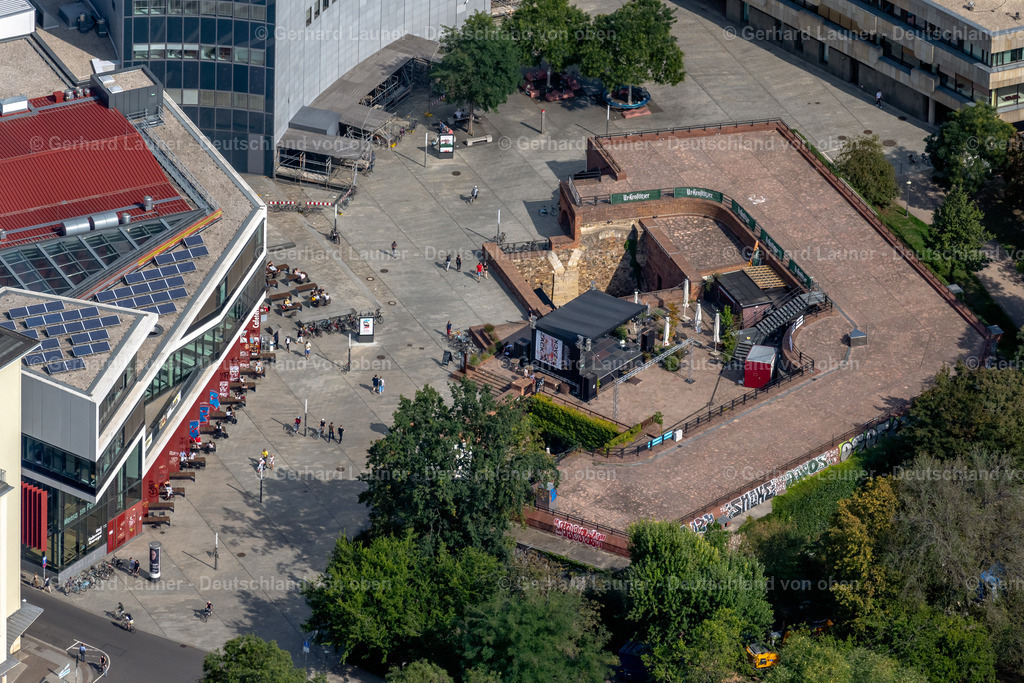 4039566 | LEIPZIG 14.09.2020 Kulturzentrum " Moritzbastei " am Kurt-Masur-Platz im Ortsteil Zentrum in Leipzig im Bundesland Sachsen, Deutschland. Weiterführende Informationen bei: MORITZBASTEI,  Stadt Leipzig. // Cultural center "Moritzbastei" on Kurt-Masur-Platz in the district Zentrum in Leipzig in the state Saxony, Germany. Further information at: MORITZBASTEI,  Stadt Leipzig. Foto: Gerhard Launer
