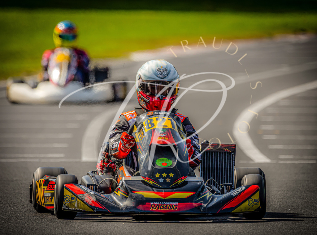 756E5E44-02C1-4A8E-A868-6E2C5FDA5839 | traudl_s_fotos