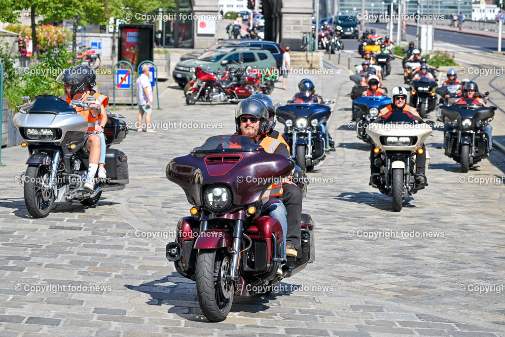 Linz_ Harley Davidson Charity_ 15.08.2023-12 | 15.08.2023, Linz, AUT, Harley Davidson Charity 2023 Hauptplatz Linz, im Bild Harley Davidson 