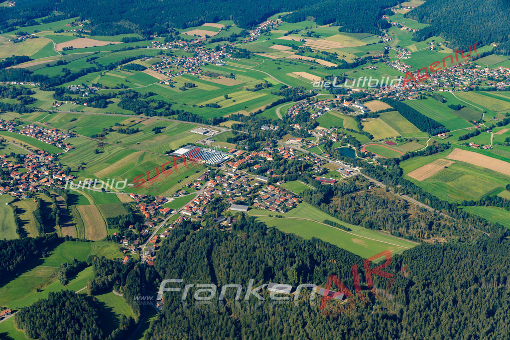 Aktuelles Luftbild von  Arrach Kauf mit Lizenz / Bildrechten möglich- Die Luftaufnahme wurde 2021 mittels UL-Flugzeug erstellt ( keine Drohne ) - hochauflösende Kamera-Systeme von  Canon -Beste Qualität - Für grossformatige Ausdrucke geeignet. Die Geschenkidee !