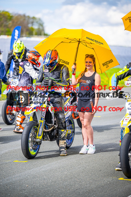 MaZZes_FotoMatrix_230506_7260 | S4