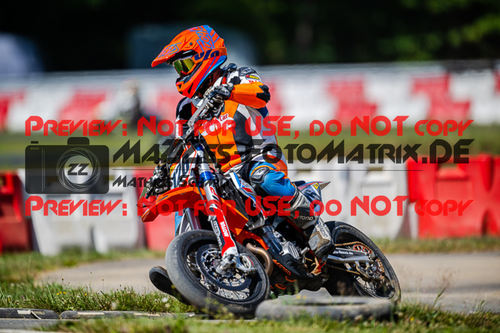 MaZZes_FotoMatrix_220702_6631 | S4